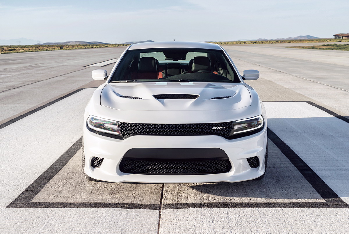 2015-Dodge-Charger-Hellcat-White-frontlo