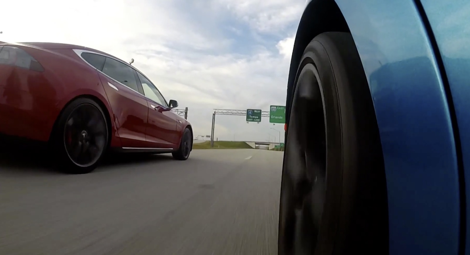 Tesla Model S P85D vs Lamborghini Aventador Drag Racing ...