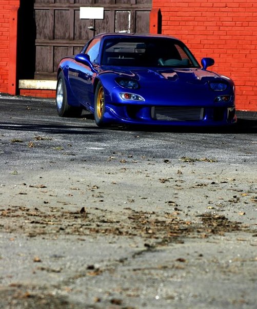 You can vote for this Mazda RX-7 R1 to be the featured car of the month on 