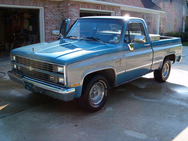 1983 Chevrolet CK1500 Truck Silverado picture mods upgrades