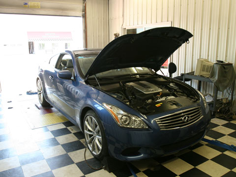 You can vote for this Infiniti G37 Sport 6MT to be the featured car of the 