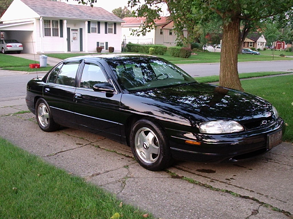 12703-1998-Chevrolet-Lumina.jpg