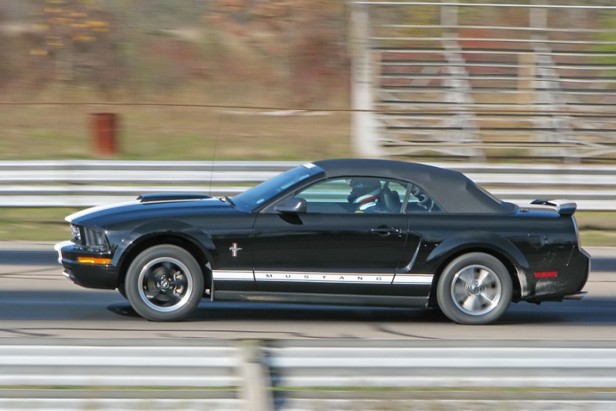 2006 Ford mustang 0-60 times #1