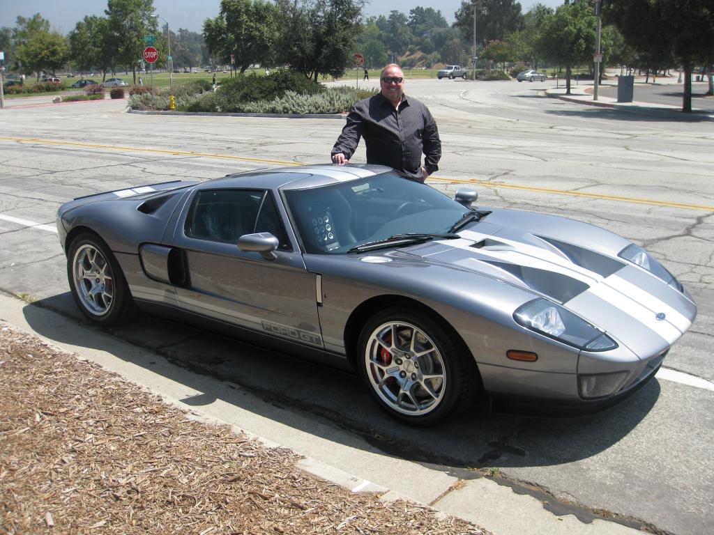 Ford GT http://www.dragtimes.com/images/21859-2005-Ford-GT.jpg