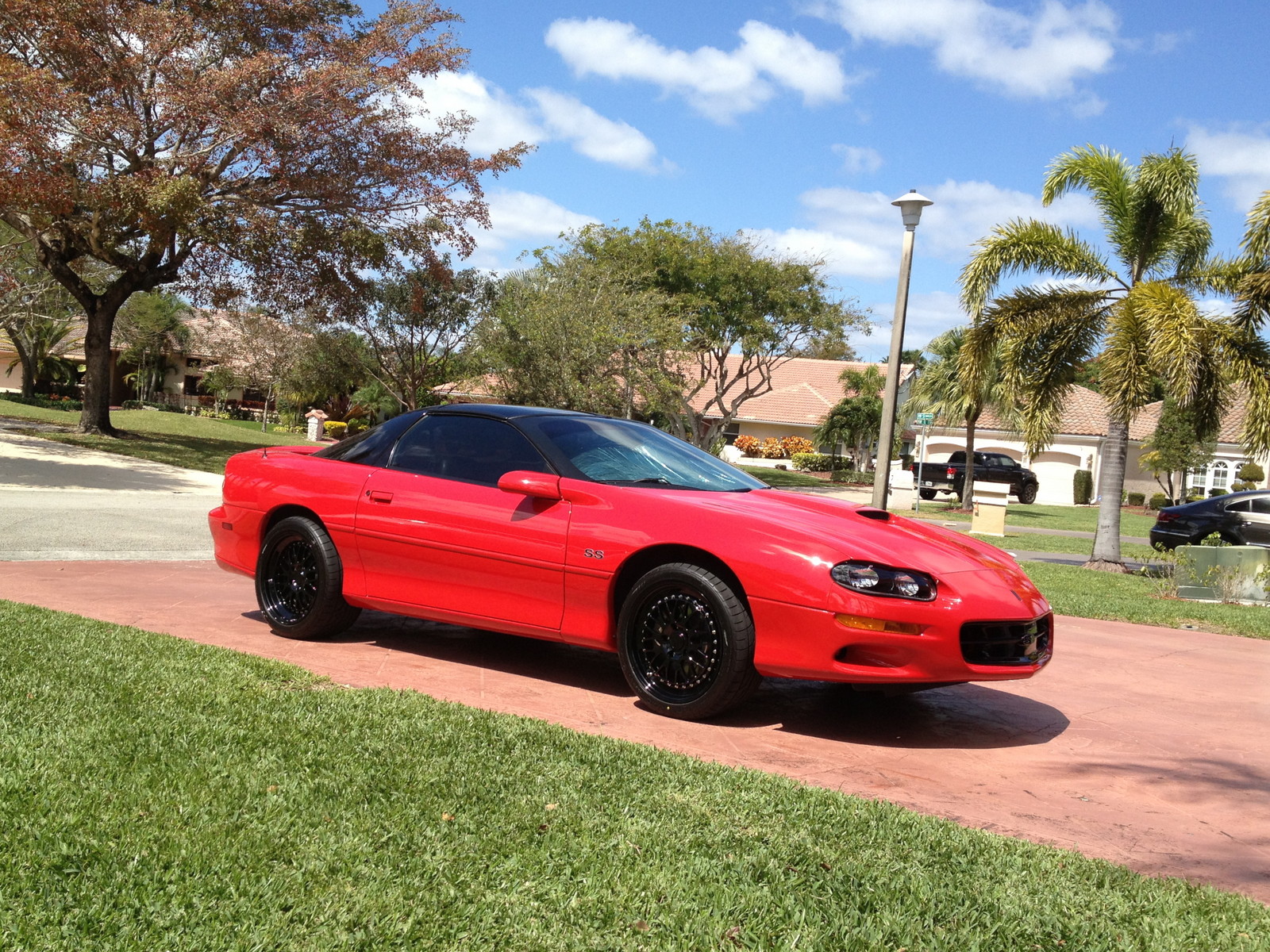 2001 Bright Red Chevrolet Camaro SS picture, mods, upgrades