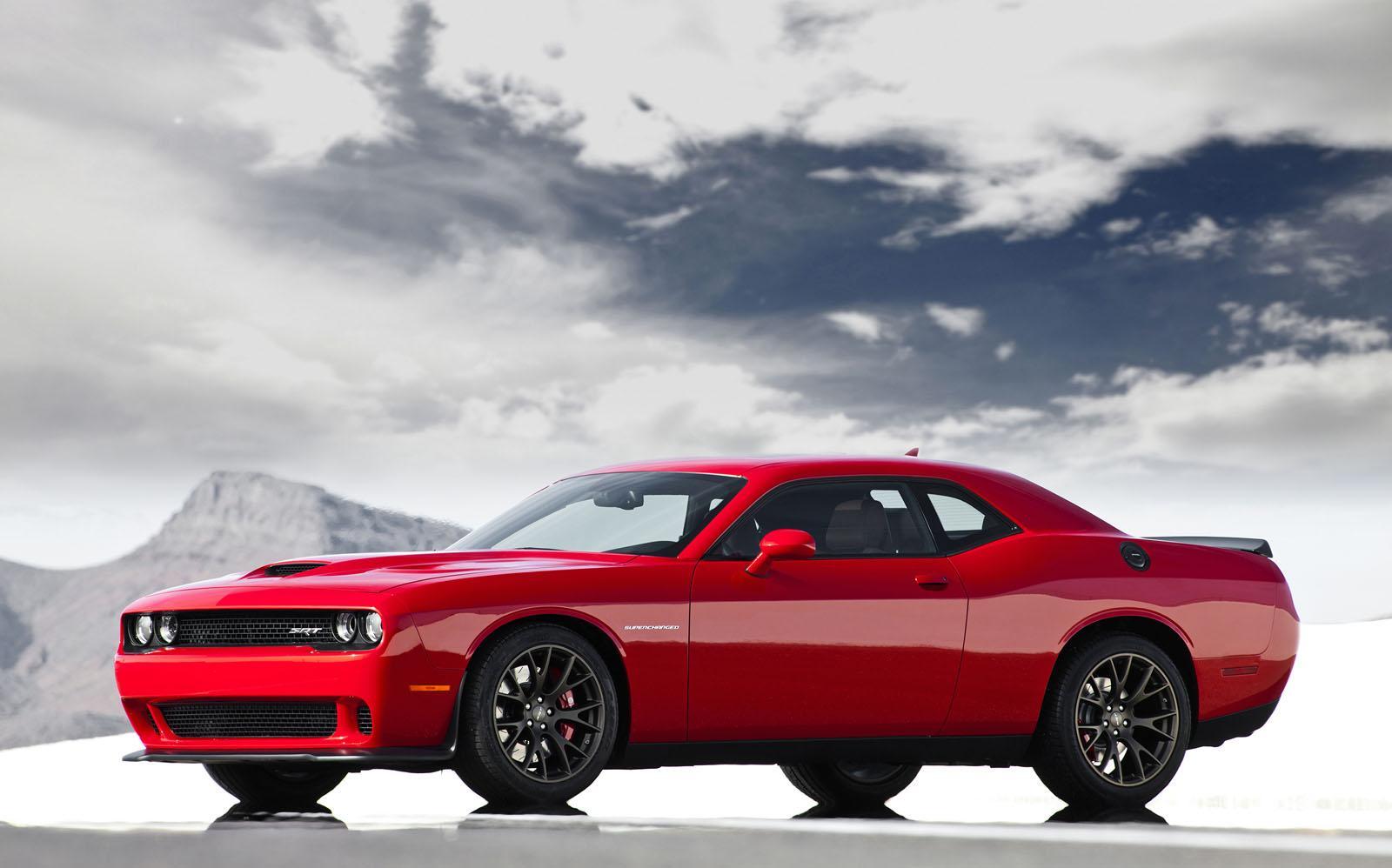 RED 2015 Dodge Challenger Hellcat SRT