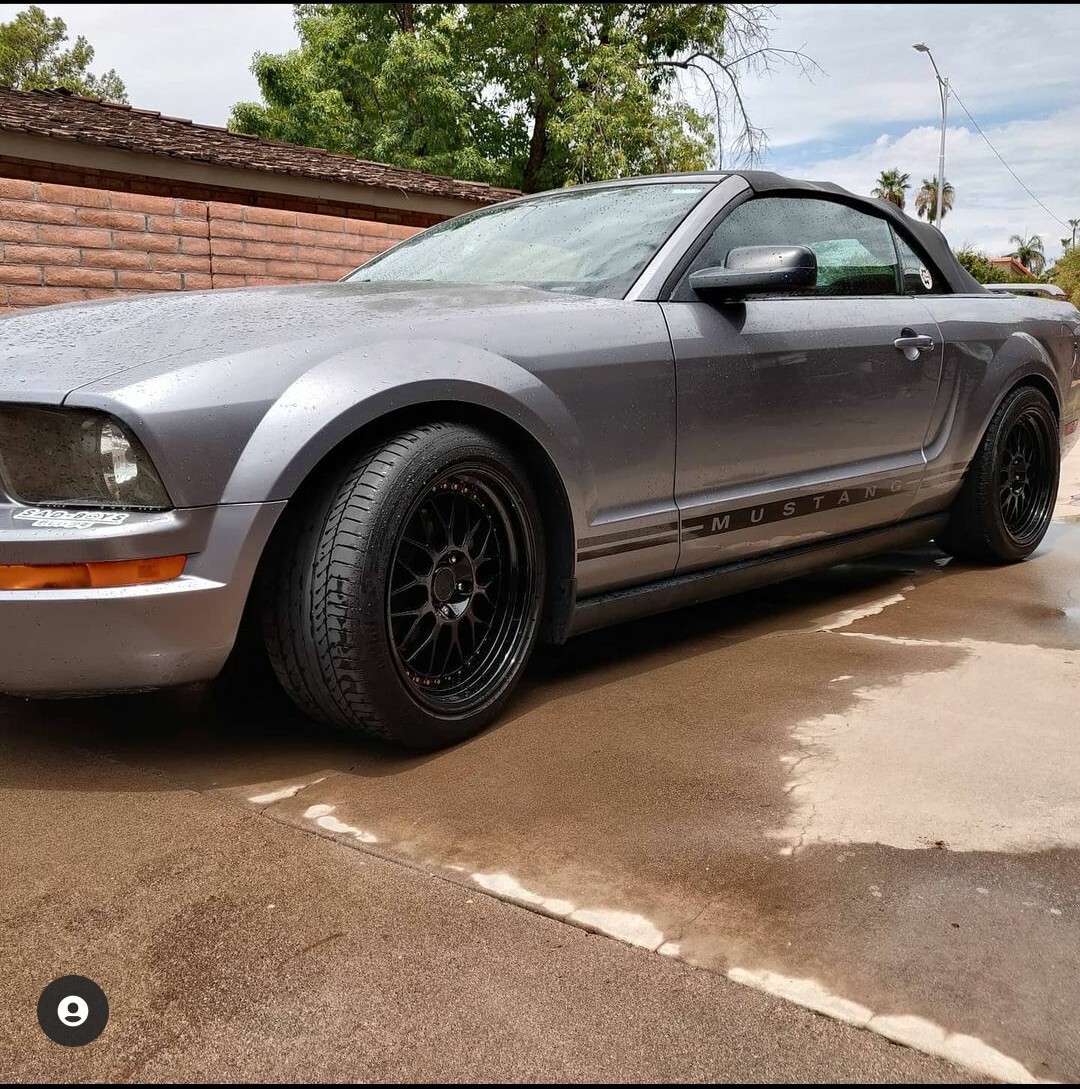 2006 Tungsten Grey Ford Mustang Convertible Delux v6 picture, mods, upgrades