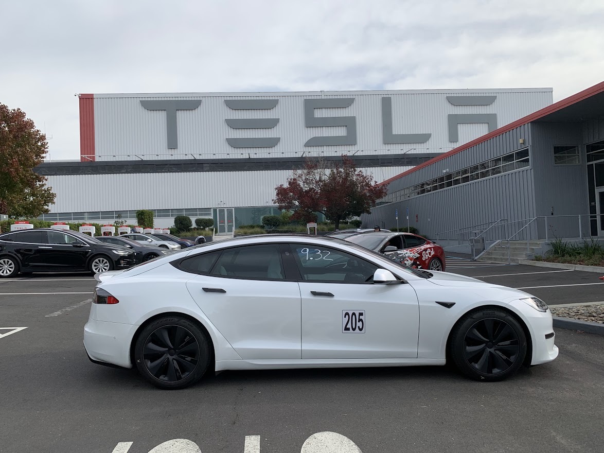 2021 Pearl White Tesla Model S Plaid picture, mods, upgrades