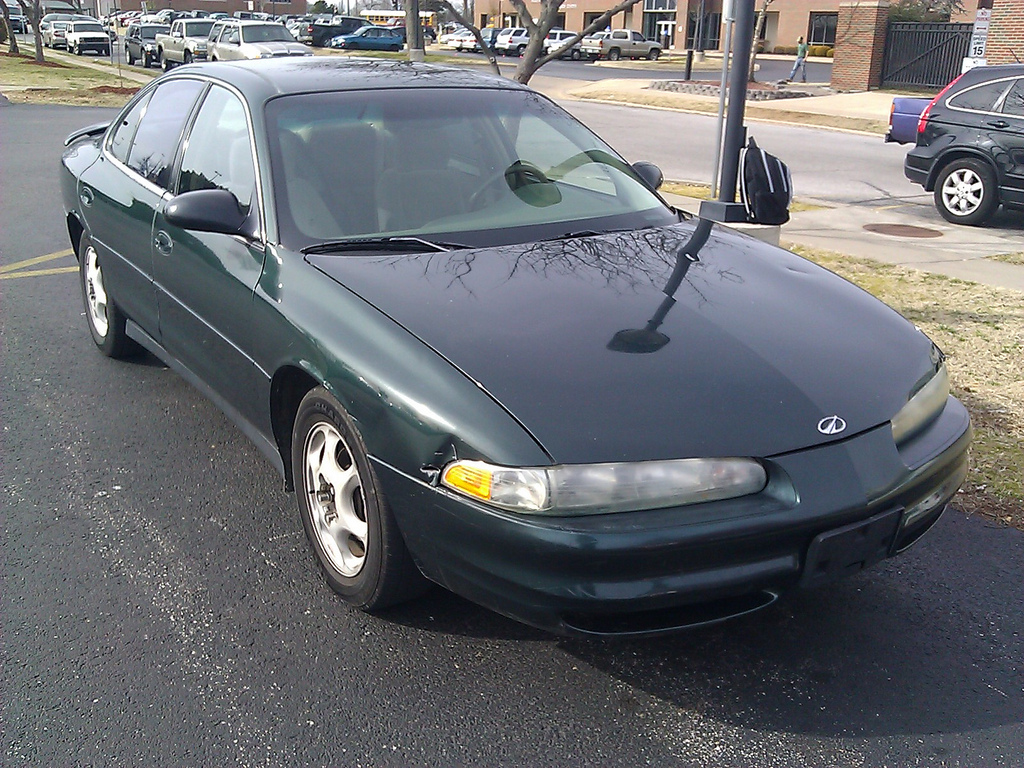 1999 Metallic Green Oldsmobile Intrigue GL picture, mods, upgrades