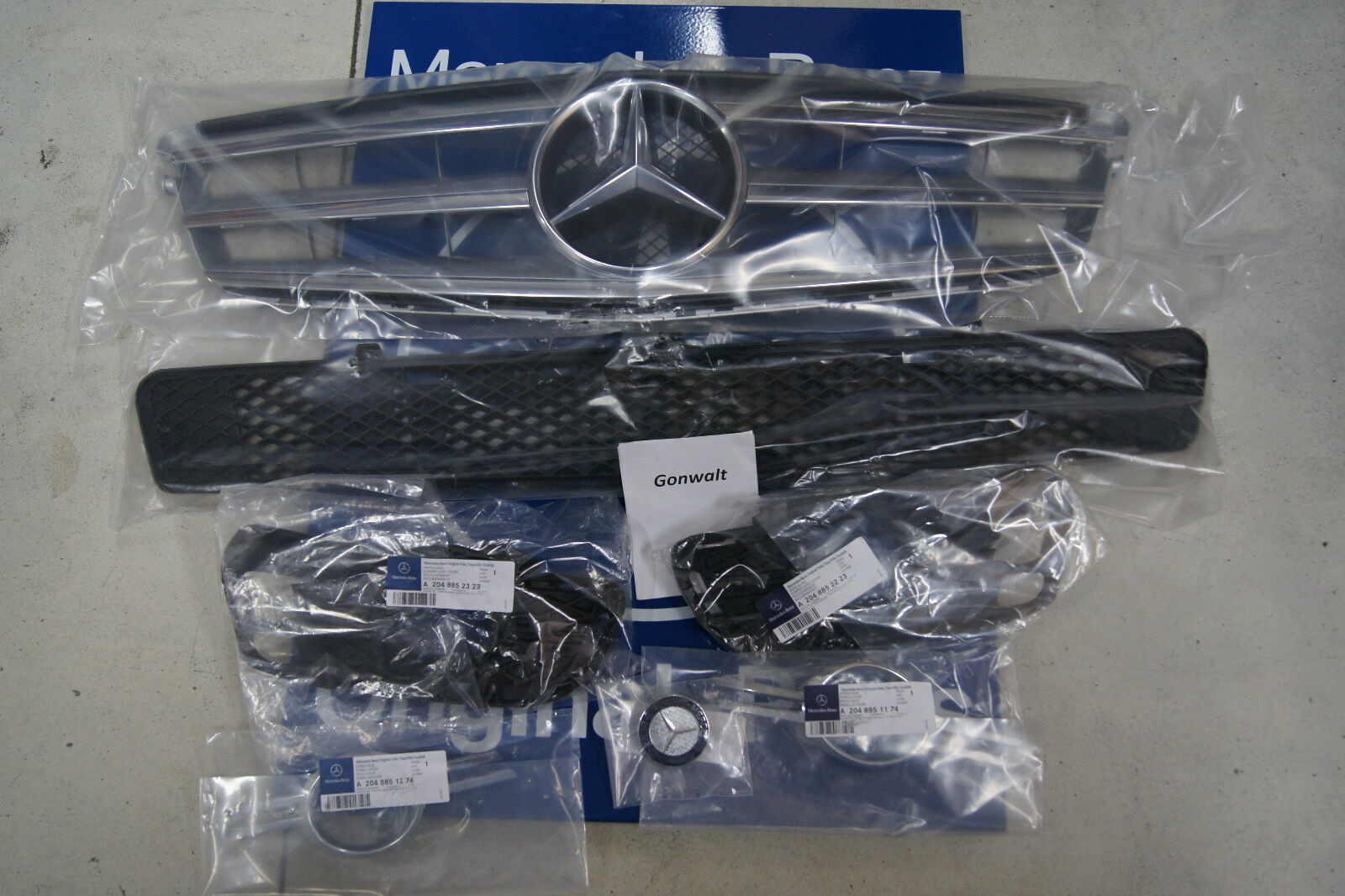 Mercedes Benz C Class C250 C300 C350 Sports Grille Conversion Kit Genuine w204