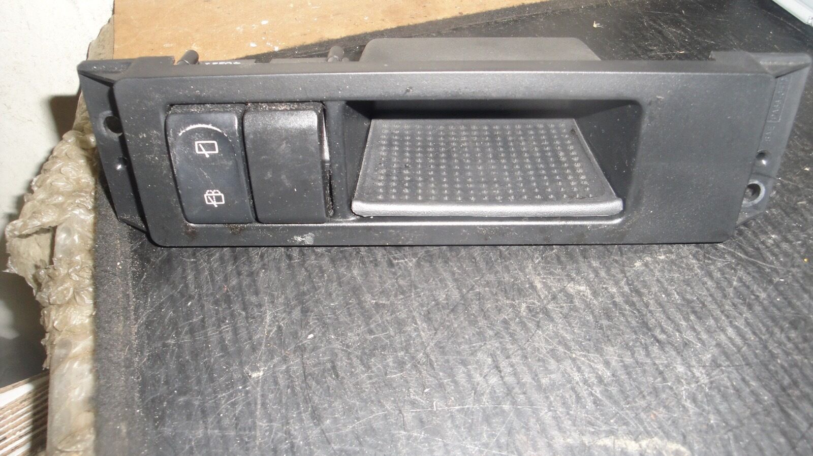 02 03 04 05 06 07 Buick Rendezvous Wiper Switch Panel Cubby Storage 10329971