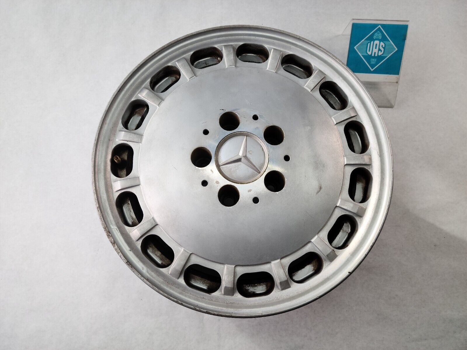Mercedes 420SEL 15X6.5 Aluminum Wheel Rim 1264004102 479W126A