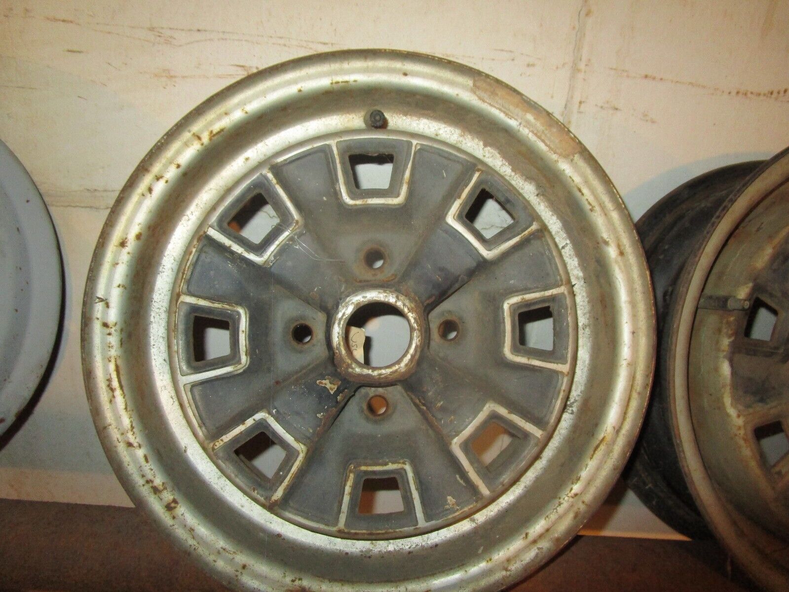 MG Midget Austin Healey Sprite Steel Wheel Original 1962-1979 #AHA8892
