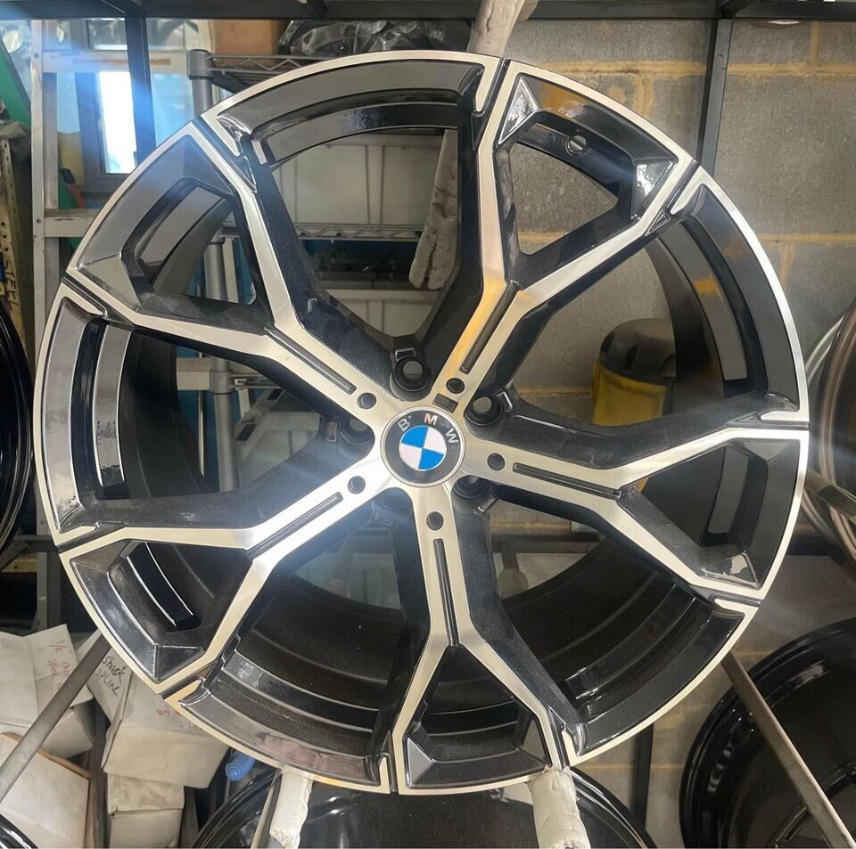 4X Brand New BMW GO5 2023 X5 X6 22” wheels staggered & Pirelli PZ4 tyres