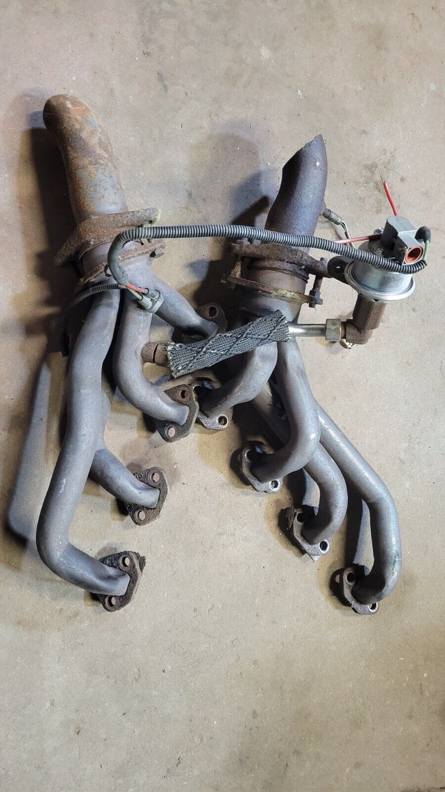 94-95 Ford Mustang GT 5.0 Factory Exhaust Manifolds Headers Oem AA6958 W/EGR