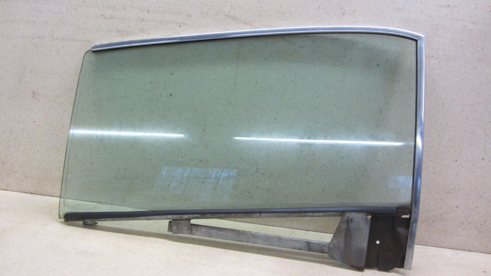 1967 1968 COUGAR MUSTANG DOOR WINDOW GLASS FRAME XR7 DRIVER LEFT FRONT #3