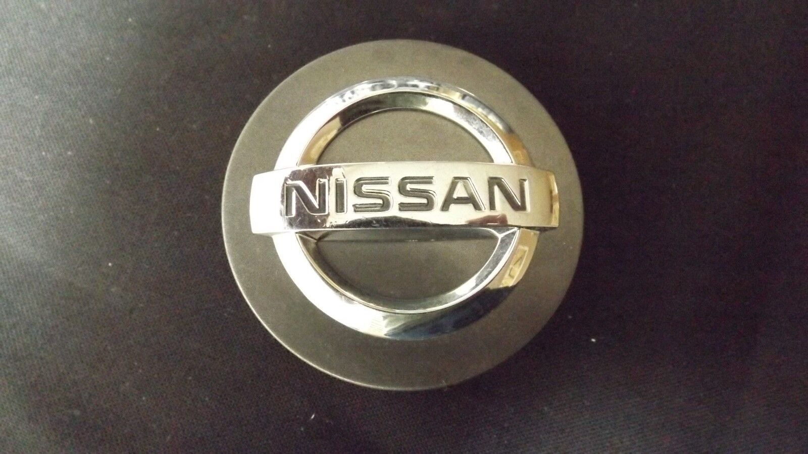 Nissan Maxima Sentra Altima 350Z Wheel Center Cap 40342-AU510 Dark Gray Finish