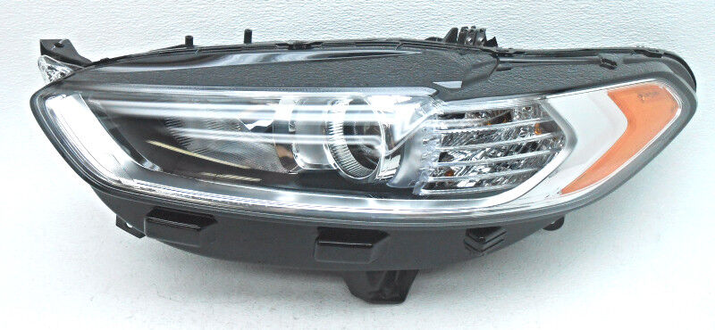 OEM Ford Fusion Left Driver Side Headlamp DS7Z-13008-B