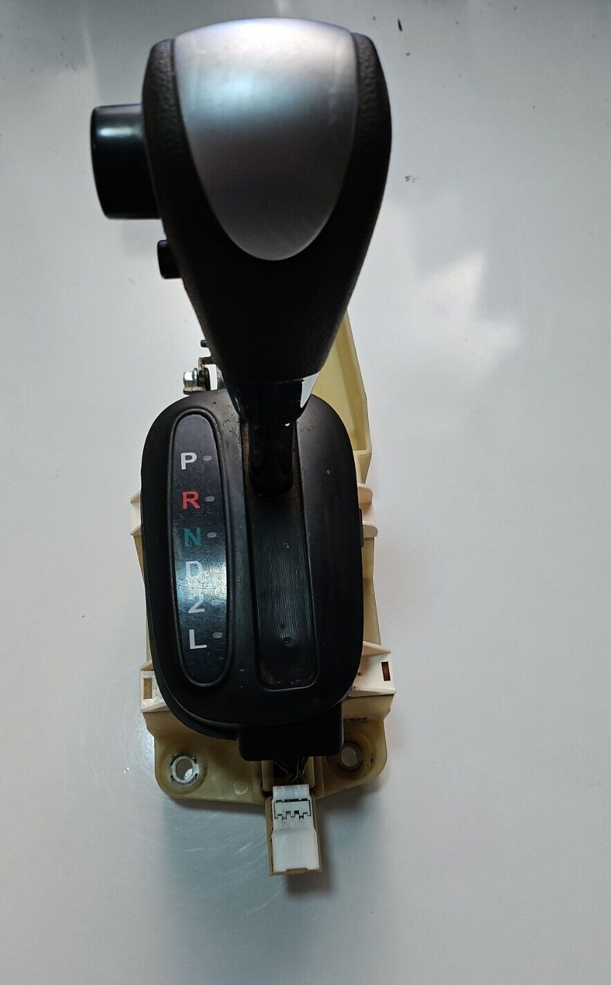 ✅️ OEM 06 07 Kia Rio Automatic Floor Shifter Gear Selector Shift Assembly.