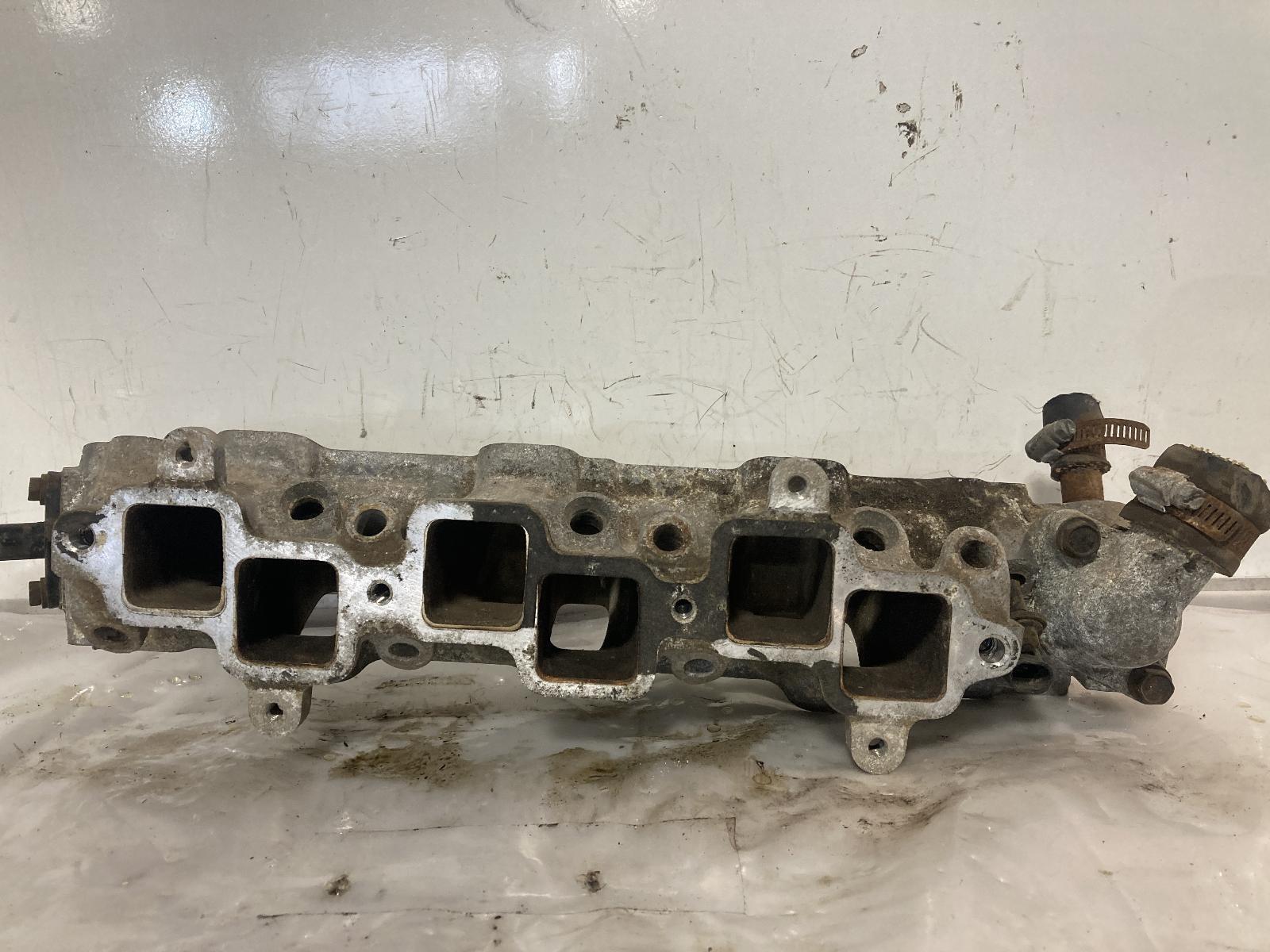 Used Lower Engine Intake Manifold fits: 1990 Chrysler Imperial 6-201 3.3L lower