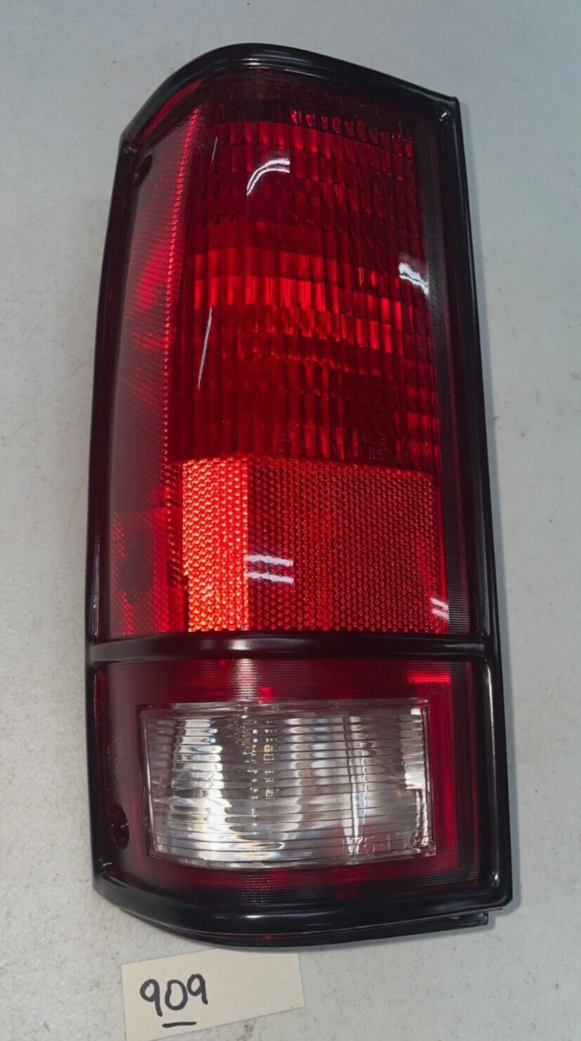 NEW Tail Light 82-93 Chevy S10 GMC S15 Pickup Jimmy LH Taillamp with Black Bezel
