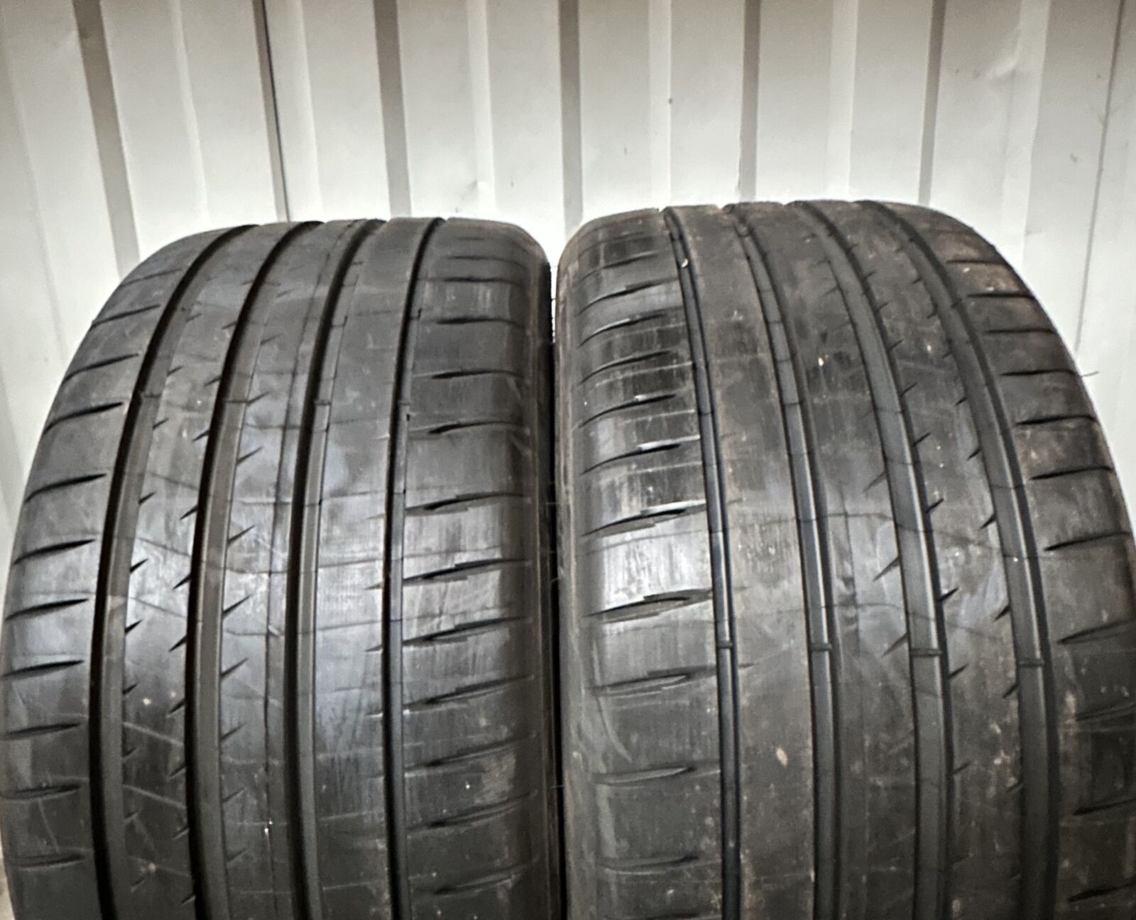 295 40 ZR 19 108Y XL Michelin Pilot Sport 4 NO 7.5mm+ x2 PW Tyres 2954019