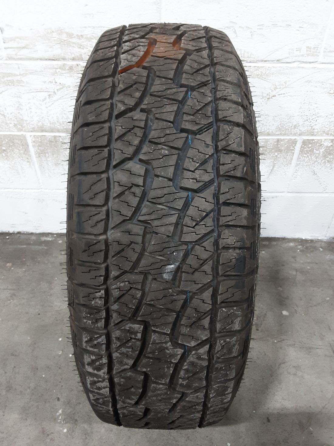 1x P265/65R17 Hankook Dynapro AT-M 12/32 Used Tire