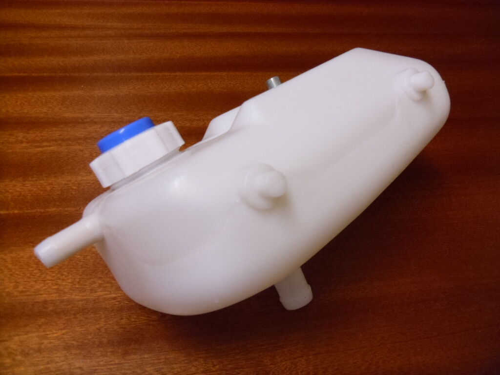 RENAULT 5 GT TURBO NEW PHASE 1 HEADER EXPANSION TANK COOLING WITH BLUE CAP