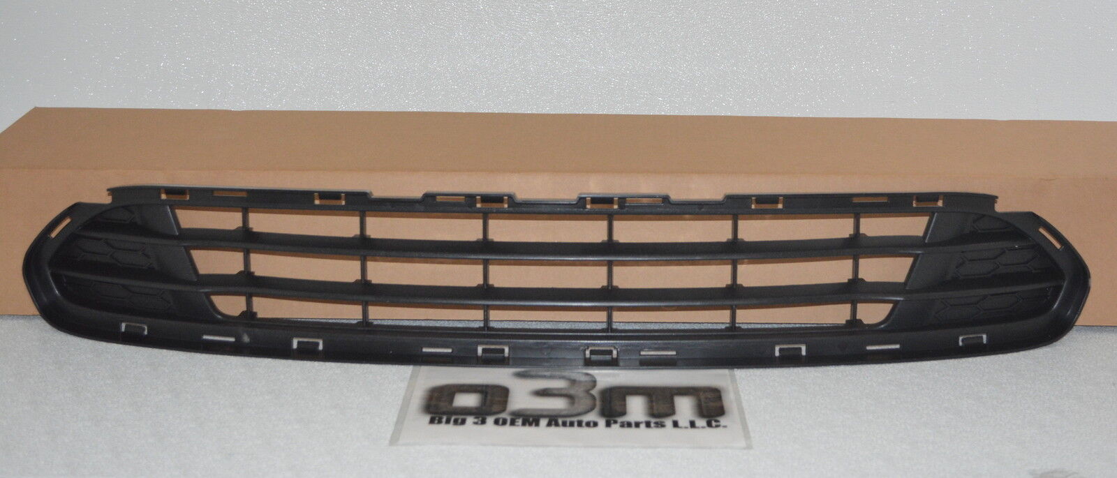 2010 2011 2012 Ford Fusion Front Lower Bumper Black Grille new OEM AE5Z-8200-DA