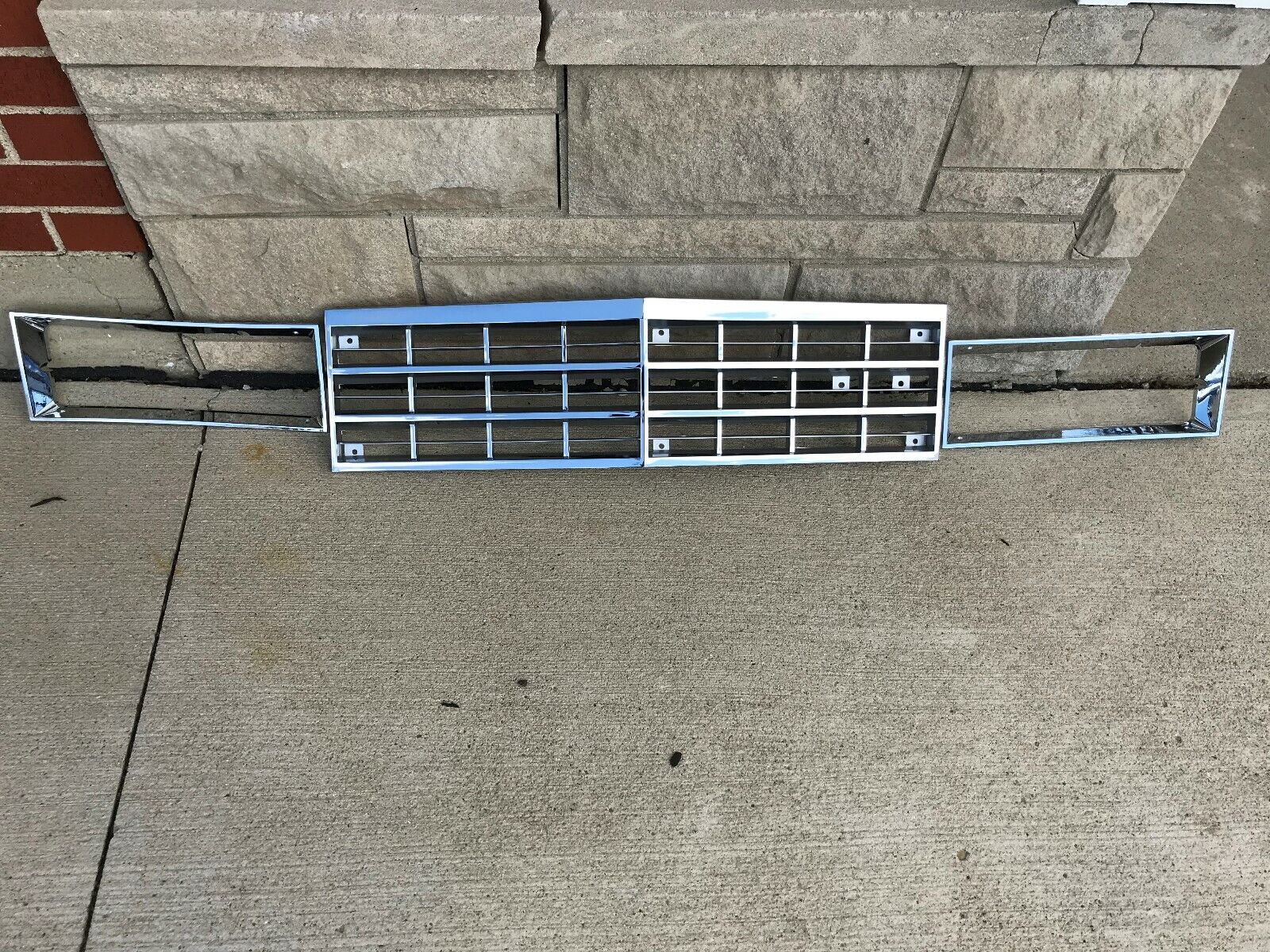 NEW 81-86 Monte Carlo Front Grille with Bezals