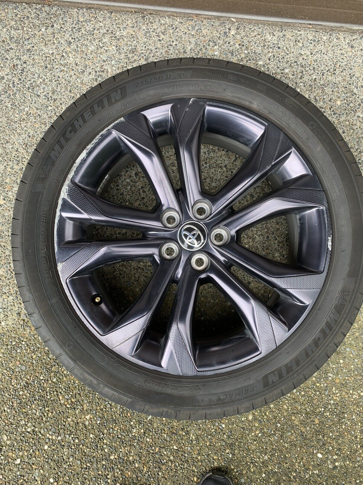 Toyota Black Sienna OEM Wheel 20” 2021-2023 Rim Factory With Tire 7/32  69167
