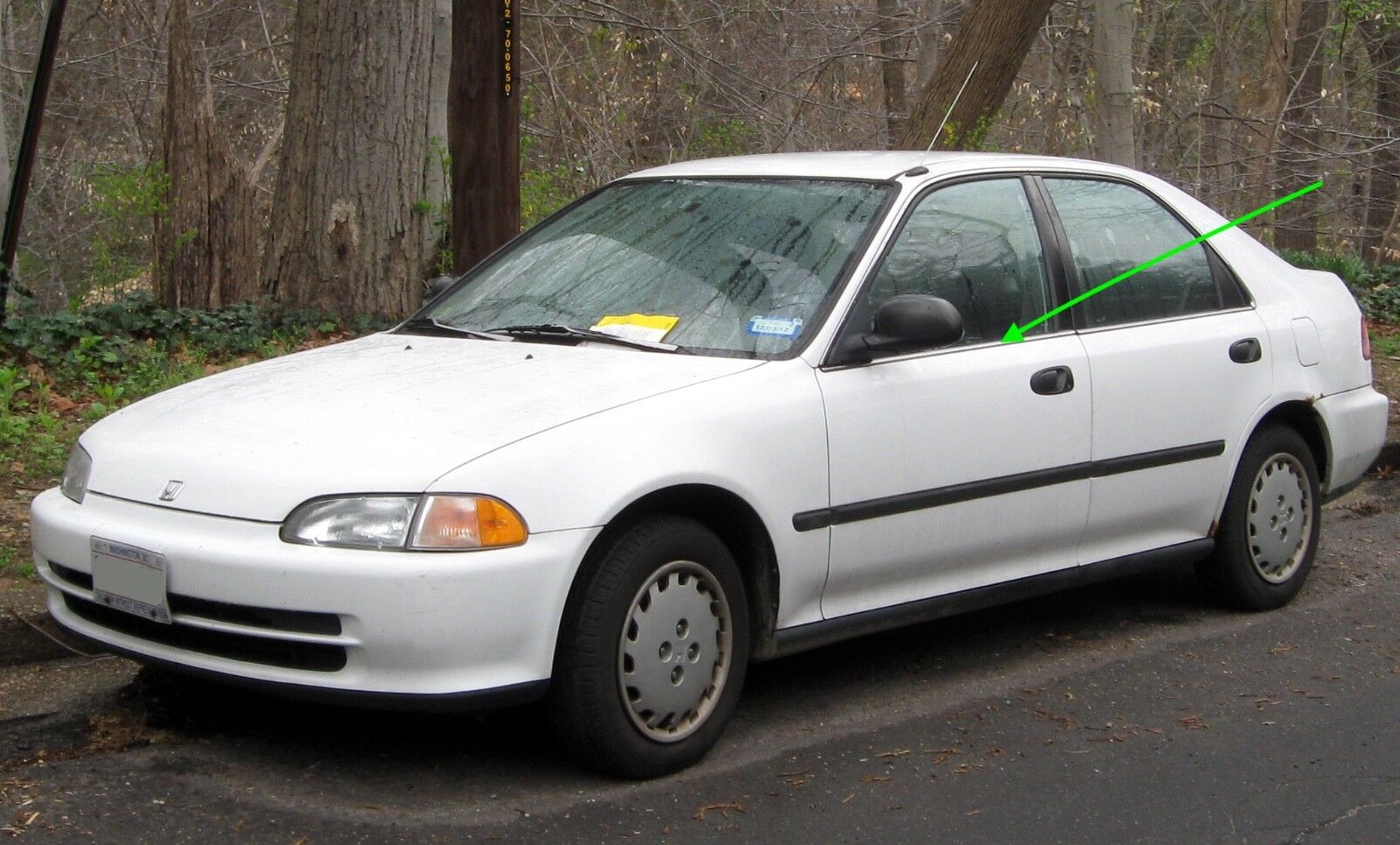 1992-1995 honda civic sedan front left door trim window molding