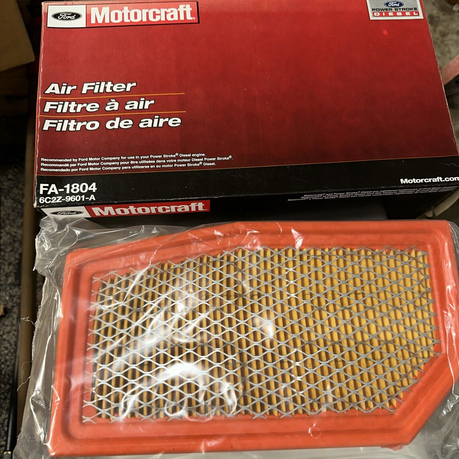 NEW OEM Motorcraft FA-1804 Air Filter 2004-2010 Ford E-350 / E-450 Made in USA