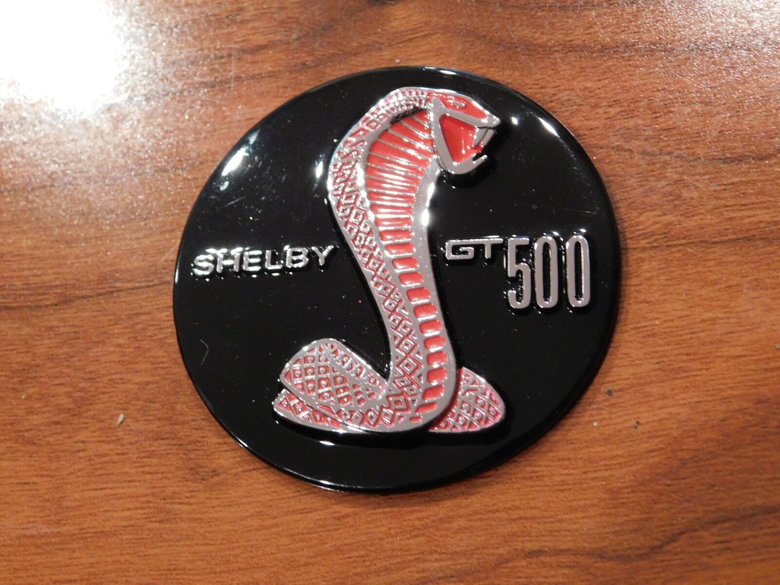 2007 2008 2009 2010 - 2014 MUSTANG SHELBY GT500 RED SNAKE STEERlNG WHEEL EMBLEM