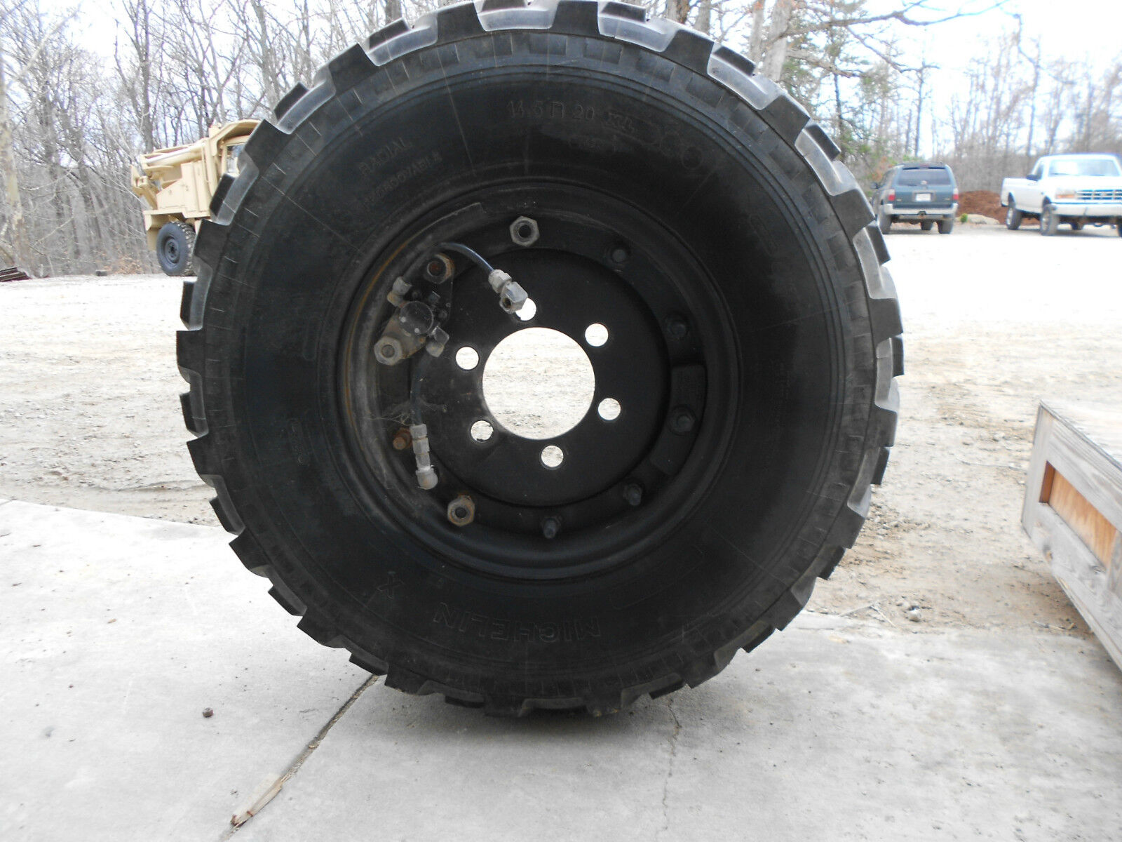 M35A3 14.5-R20 Michelin XL tire on 20x11\