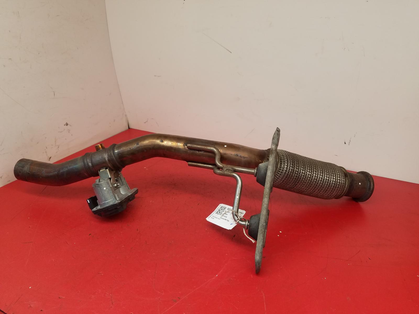 2016 MK3 SKODA OCTAVIA EXHAUST MID PIPE WITH VALVE 5Q0253101AS