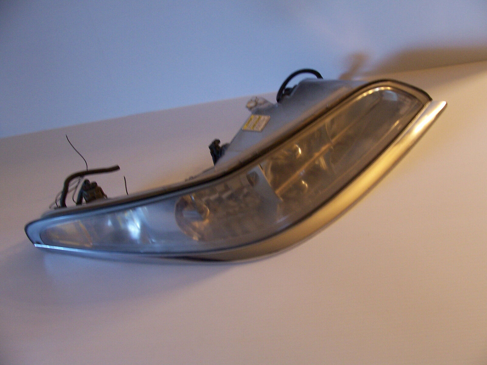 1997 1998 MARK VIII RIGHT HEADLIGHT OEM USED PASS SIDE ORIG LINCOLN NO HID BULB