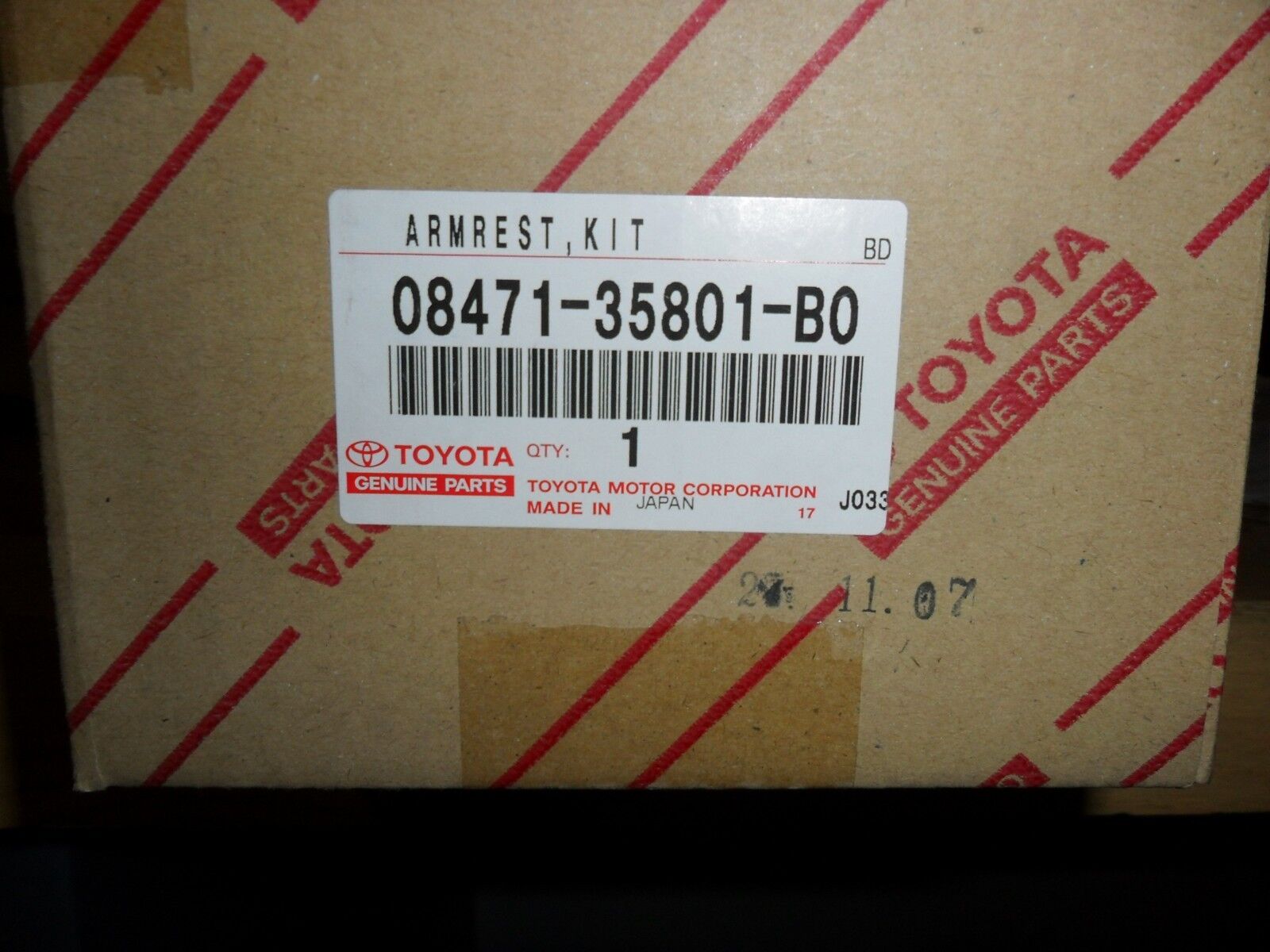 2008-2012 Toyota FJ Cruiser Passenger Side Armrest BRAND NEW OEM 08471-35801-B0