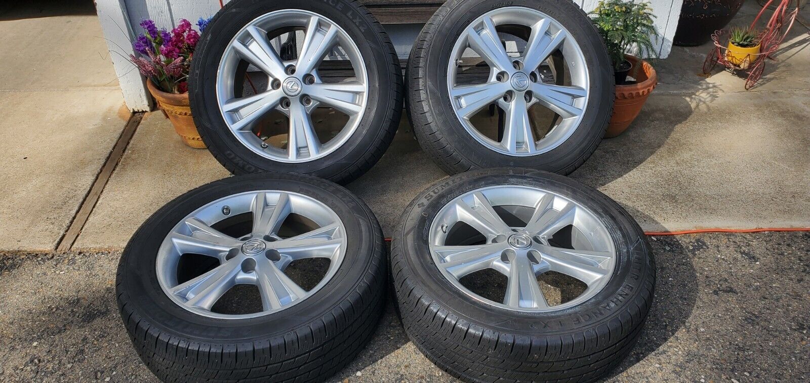 lexus rx400h wheels and tires