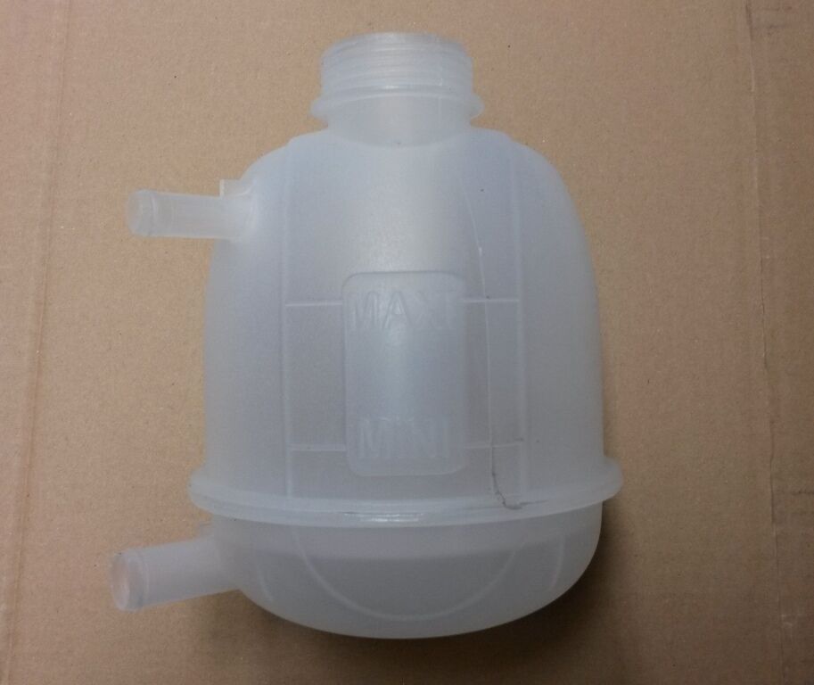 Coolant Expansion Tank Bottle For Renault Megane Scenic I 1.4 1.6 2.0