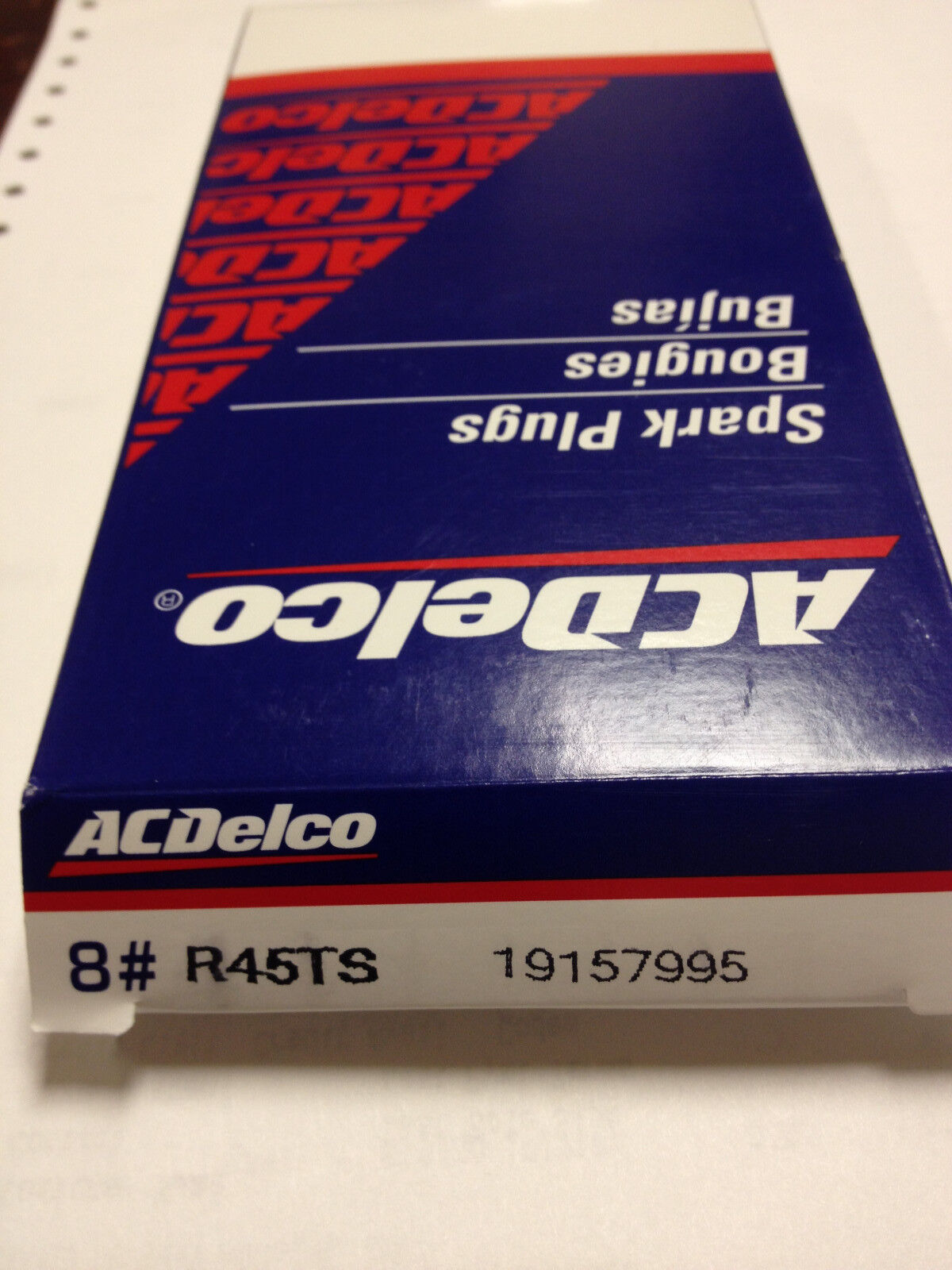 AcDelco Spark Plug R45TS in Original Box set of 8 Spark Plugs 19157995