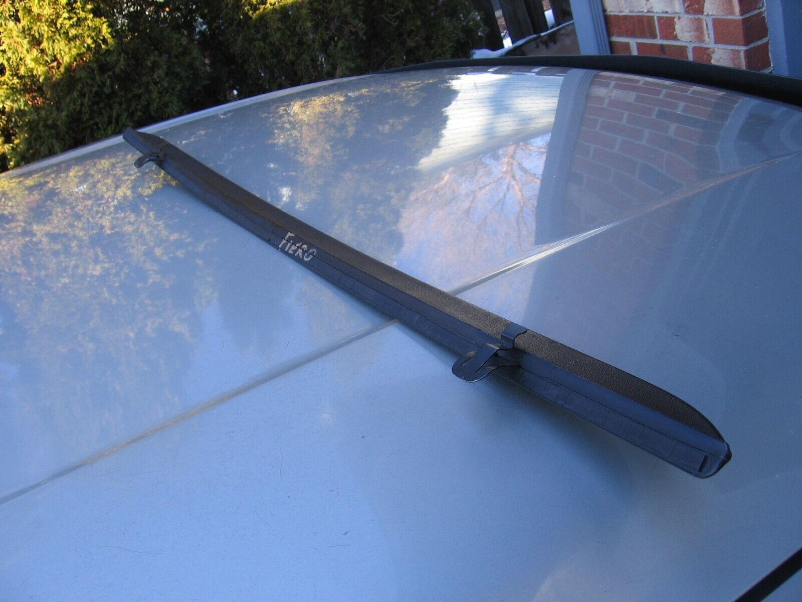 👉84-88 Pontiac Fiero Sunroof Wind Deflector Plastic Moon Roof Trim 20448443 OEM