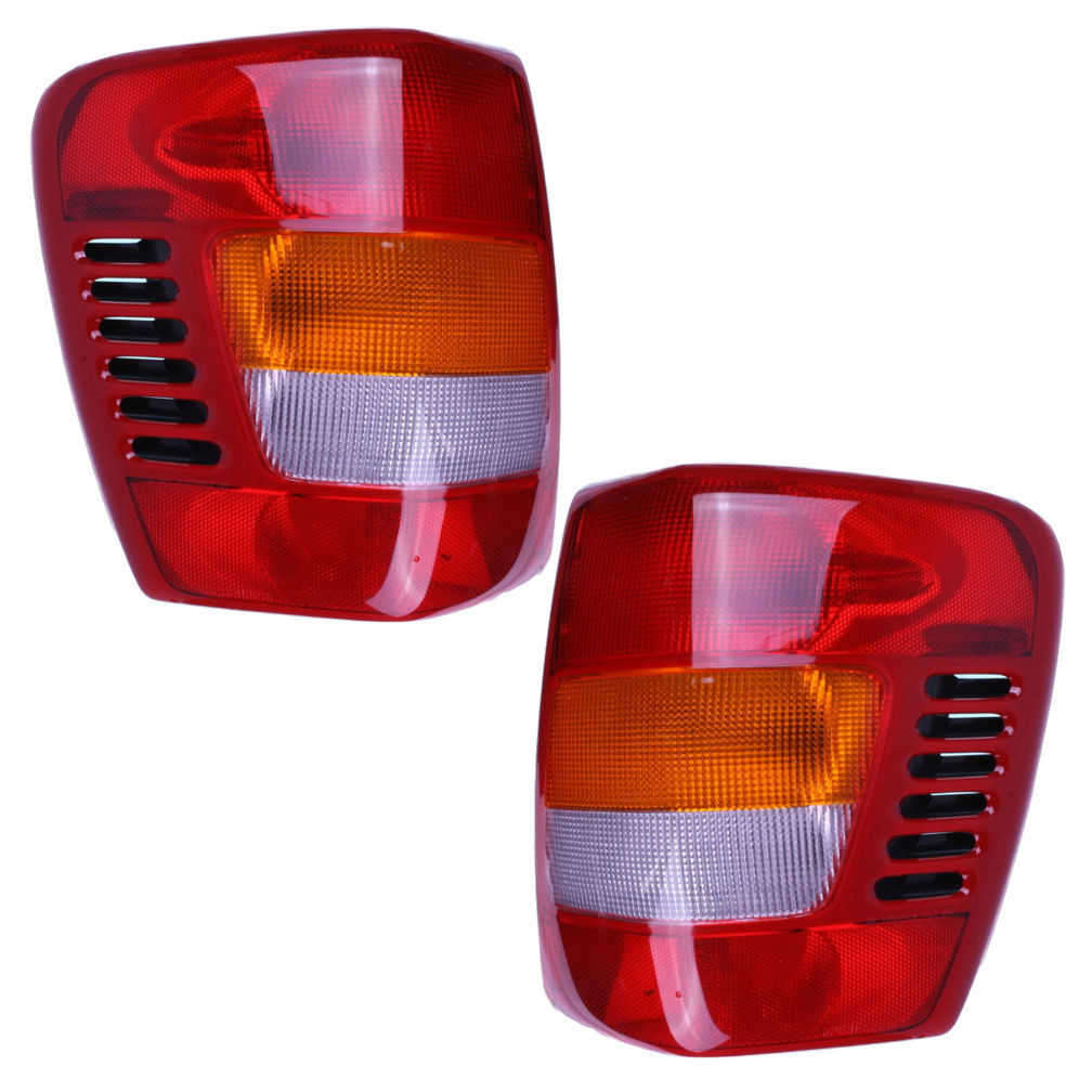Pair of New Tail Lights with Circuit Boards Fits 1999-2004 Jeep Grand Cherokee