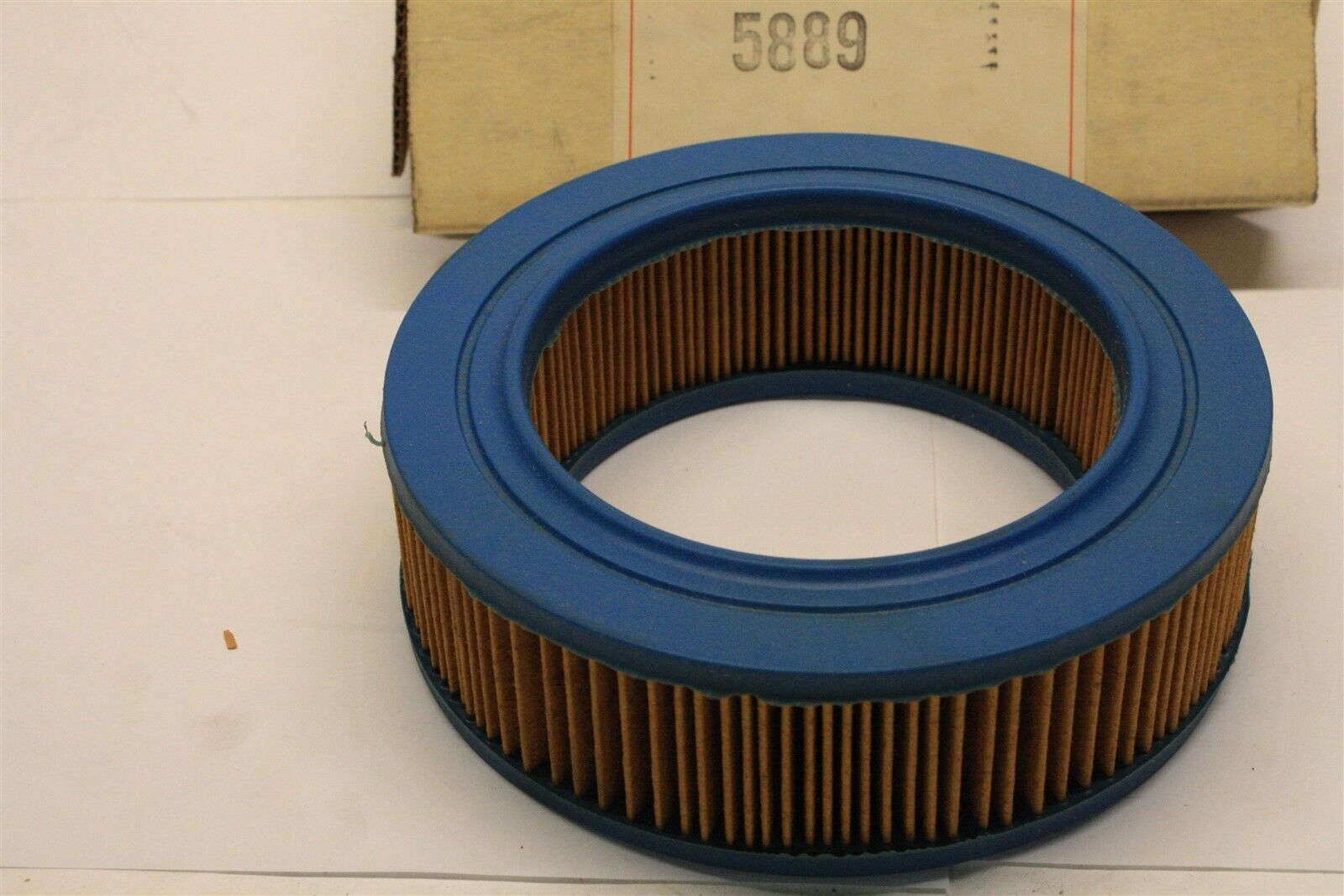 Air Filter for TRIUMPH Spitfire (1)   or TR6 (2) for Z-S     each      NORS