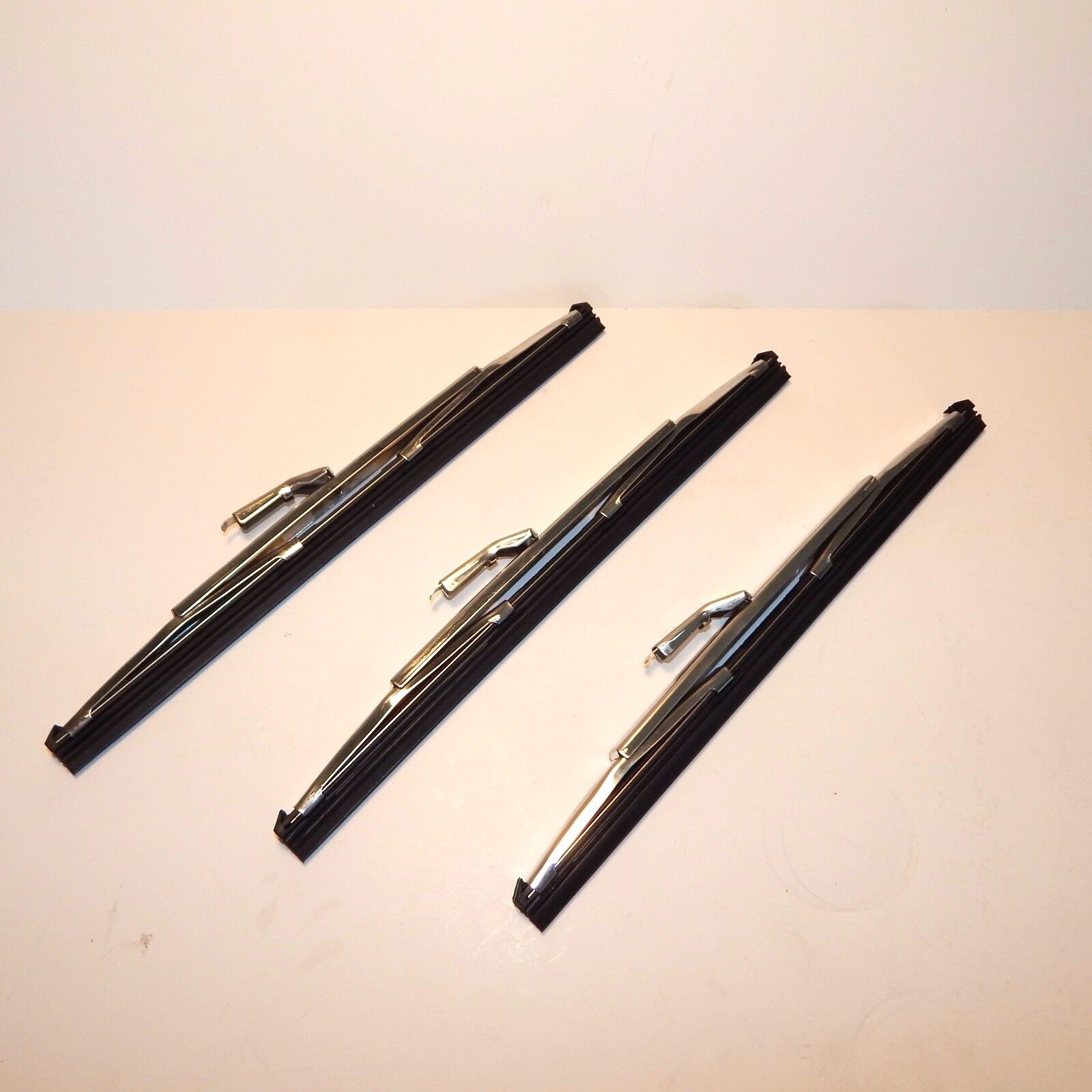 New Set of 3 Stainless Wiper Blades MG Midget 1973-1979 9\