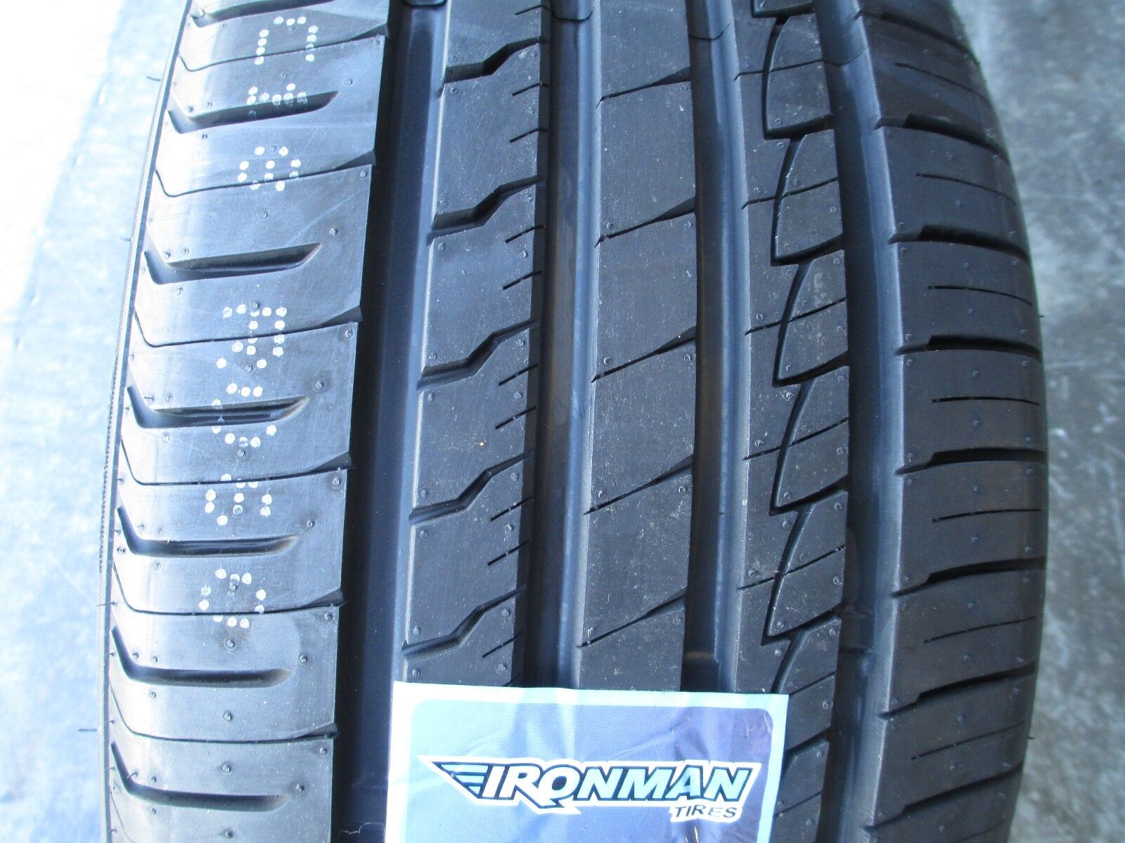 4 New 245/40ZR19 Inch Ironman Imove Gen 2 A/S Tires 2454019 245 40 19 R19 40R