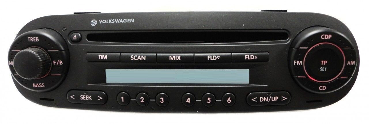 VW Beetle CD MP3 radio. OEM factory Delco stereo. NEW