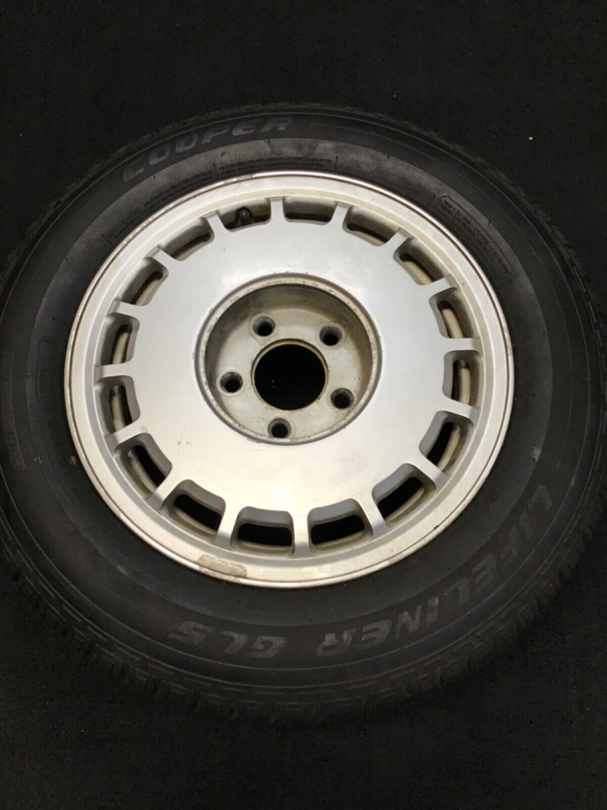Cadillac Allante 15 inch wheel and tire