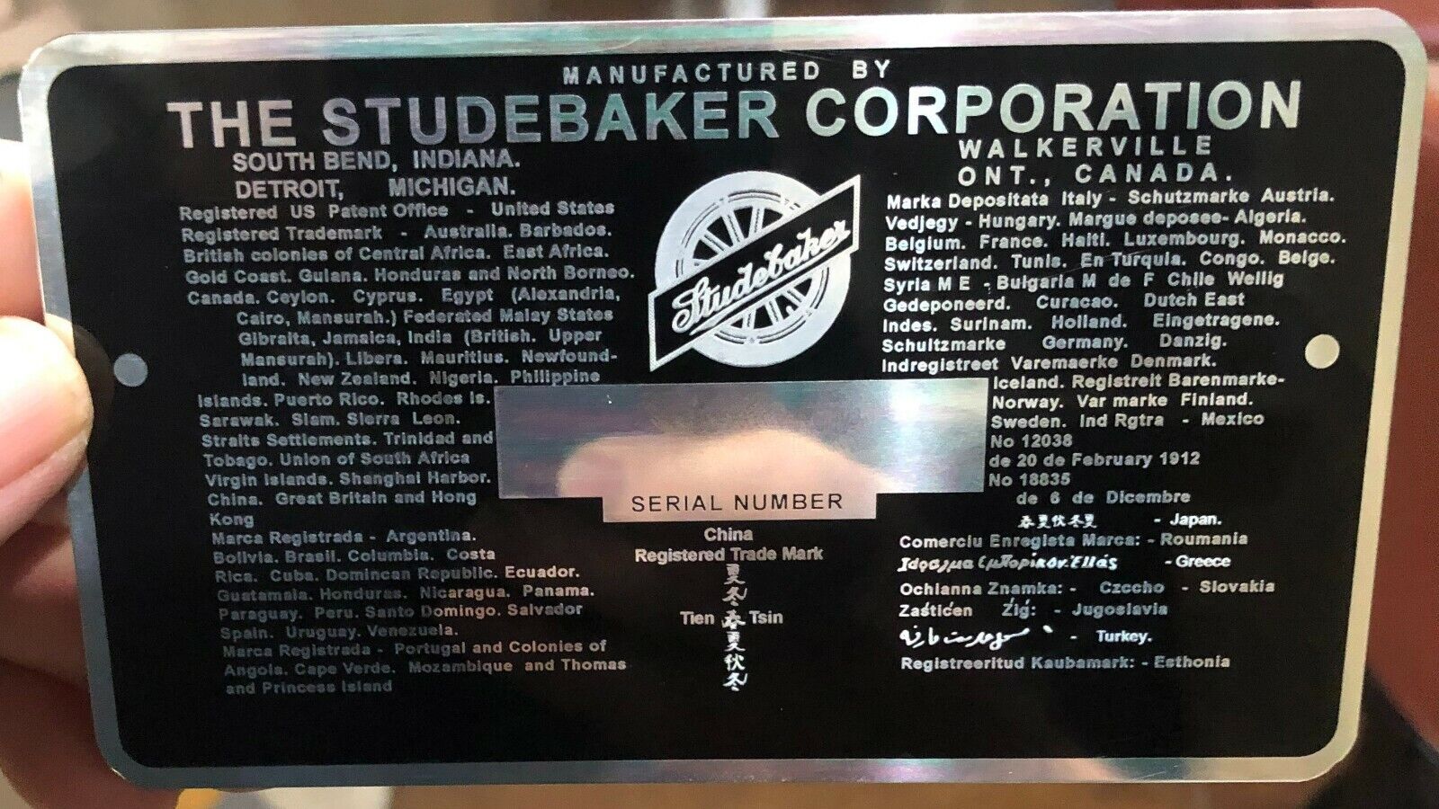 STUDEBAKER SERIAL NUMBER DATA PLATE ID TAG Large Foreign Trade Marks Wheel