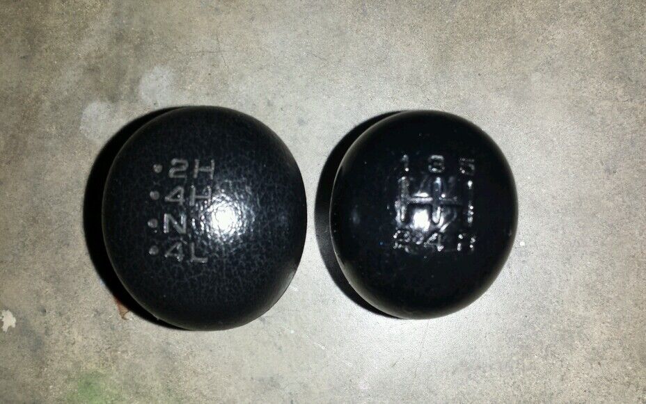 NISSAN D21 PATHFINDER TERRANO TERRAMAX SHIFTER KNOBS TRANSMISSION 4WD 4X4 FRONT